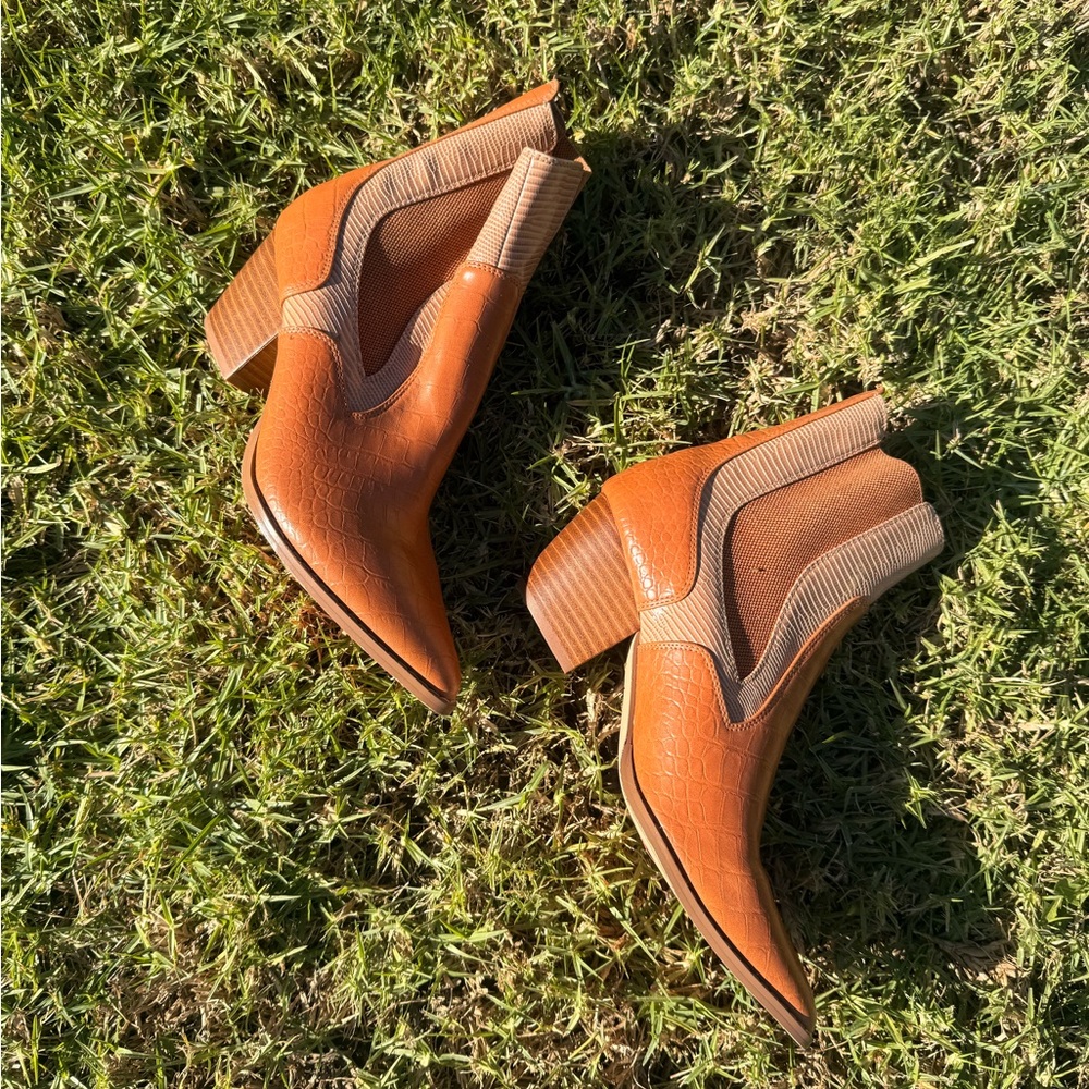 Coconuts by Matisse Tan Croc-Embossed Heeled Boots